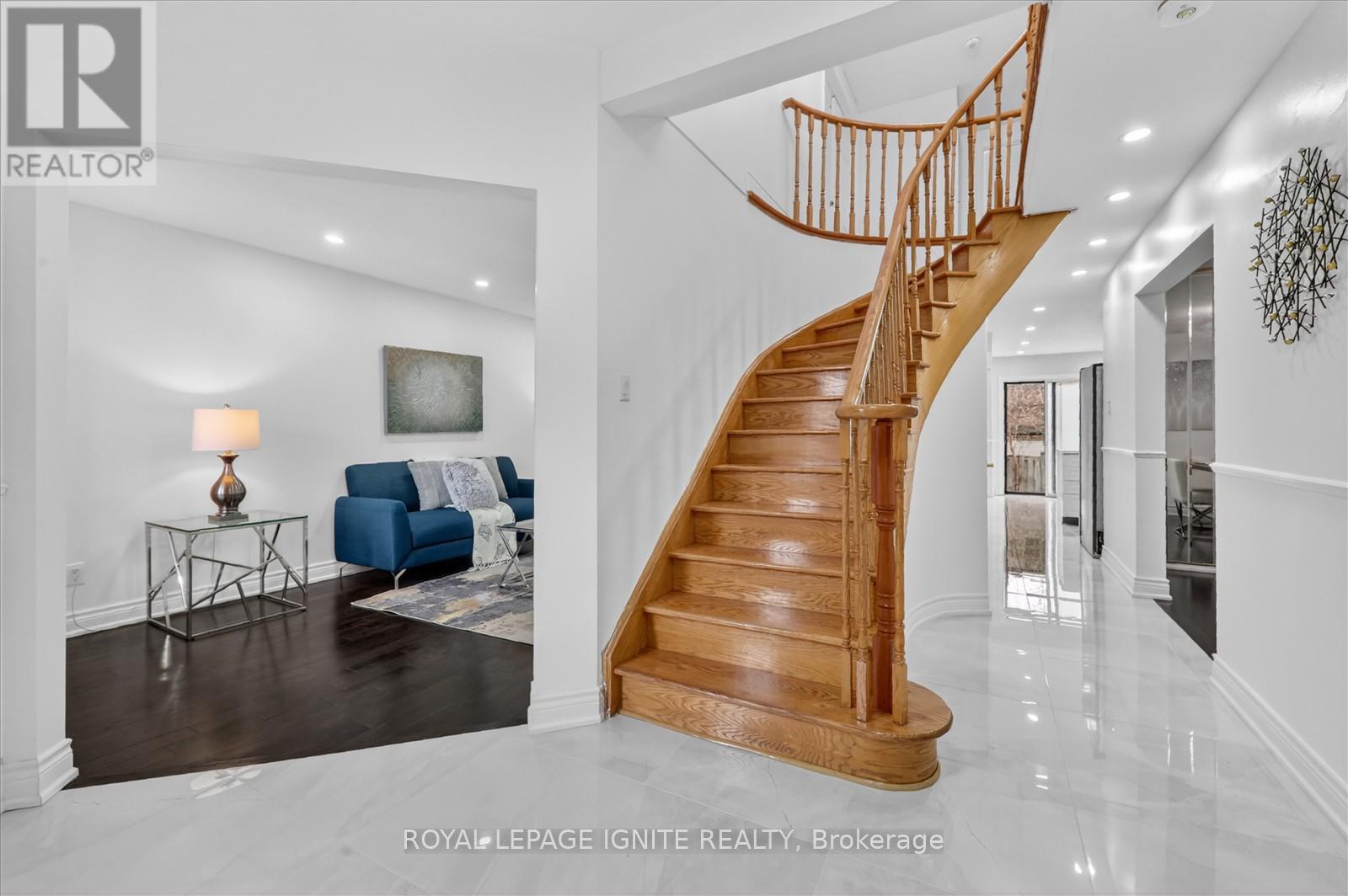 205 HUPFIELD TRAIL - 6