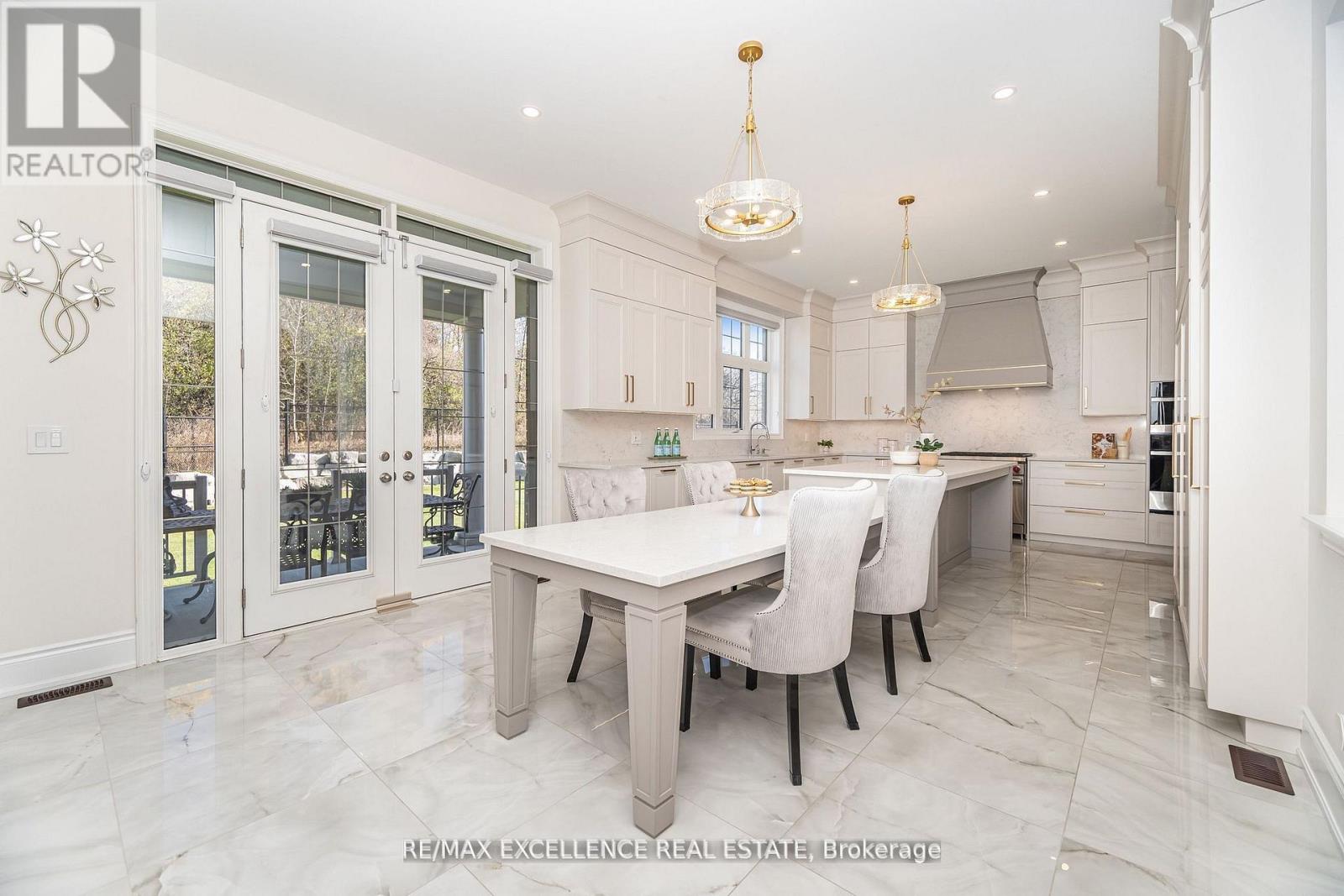 78 APPLEYARD AVENUE - 11