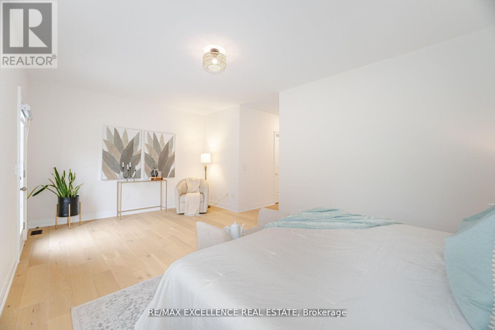 78 APPLEYARD AVENUE - 36