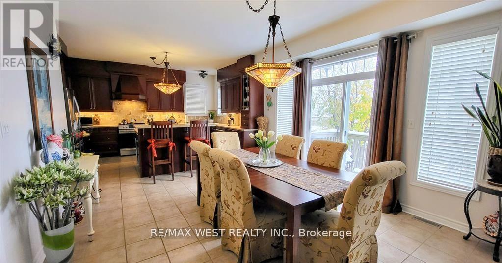 118 SUCCESSION CRESCENT - 11