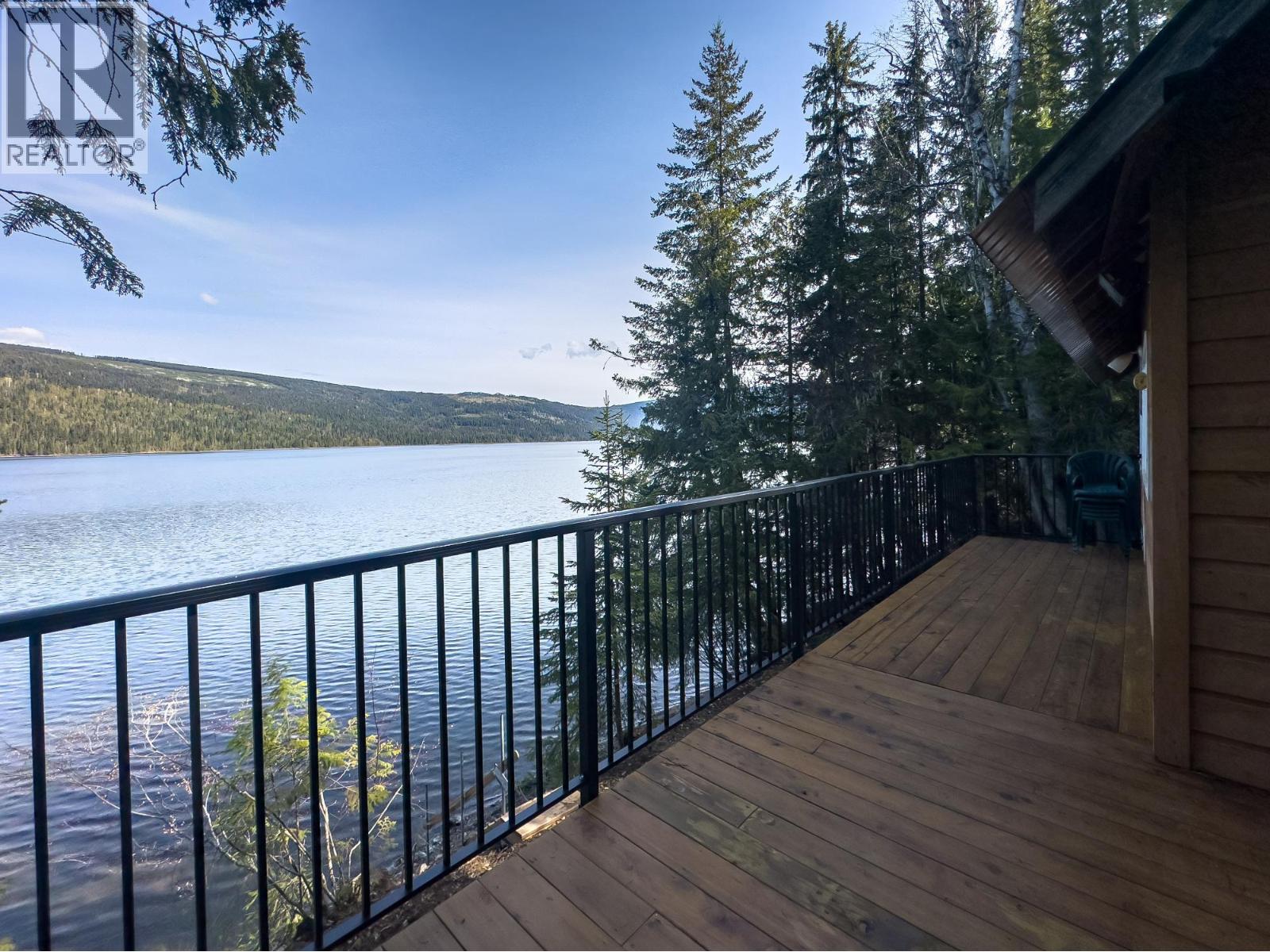 5305 East Barriere FSR Road - 11