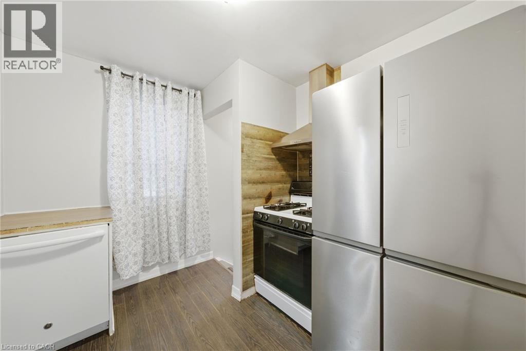 107 BROADWAY Street, Welland, Ontario, L3C5L6 — Photo 17