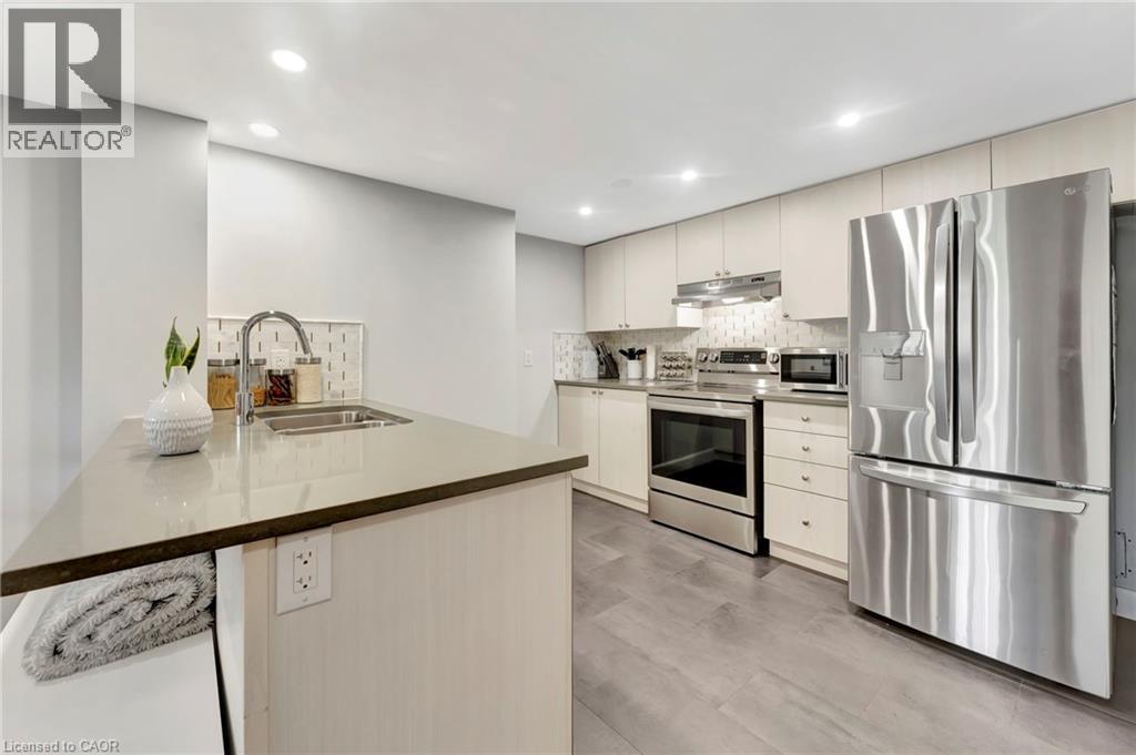 350 FISHER MILLS Road Unit# 38, Cambridge, Ontario, N3C0G8 — Photo 9
