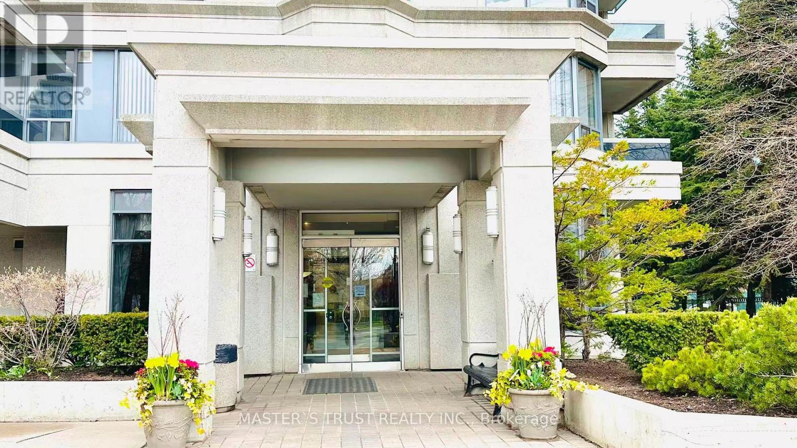 1211 - 35 FINCH AVENUE E - photo 2