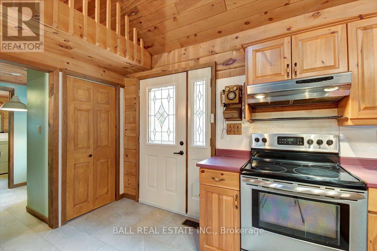 1893 CLYDESDALE ROAD - 15