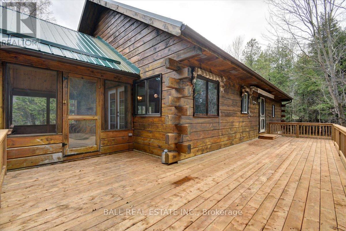 1893 CLYDESDALE ROAD - 3
