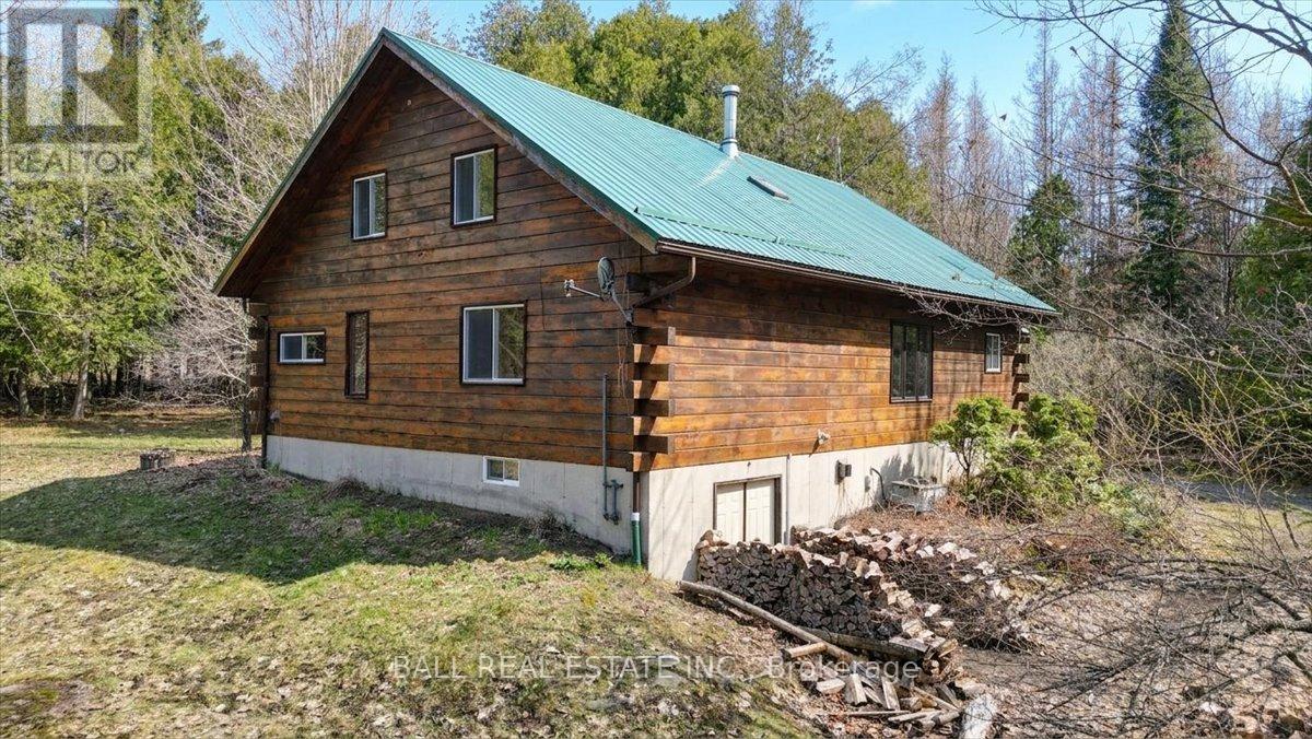 1893 CLYDESDALE ROAD - 7