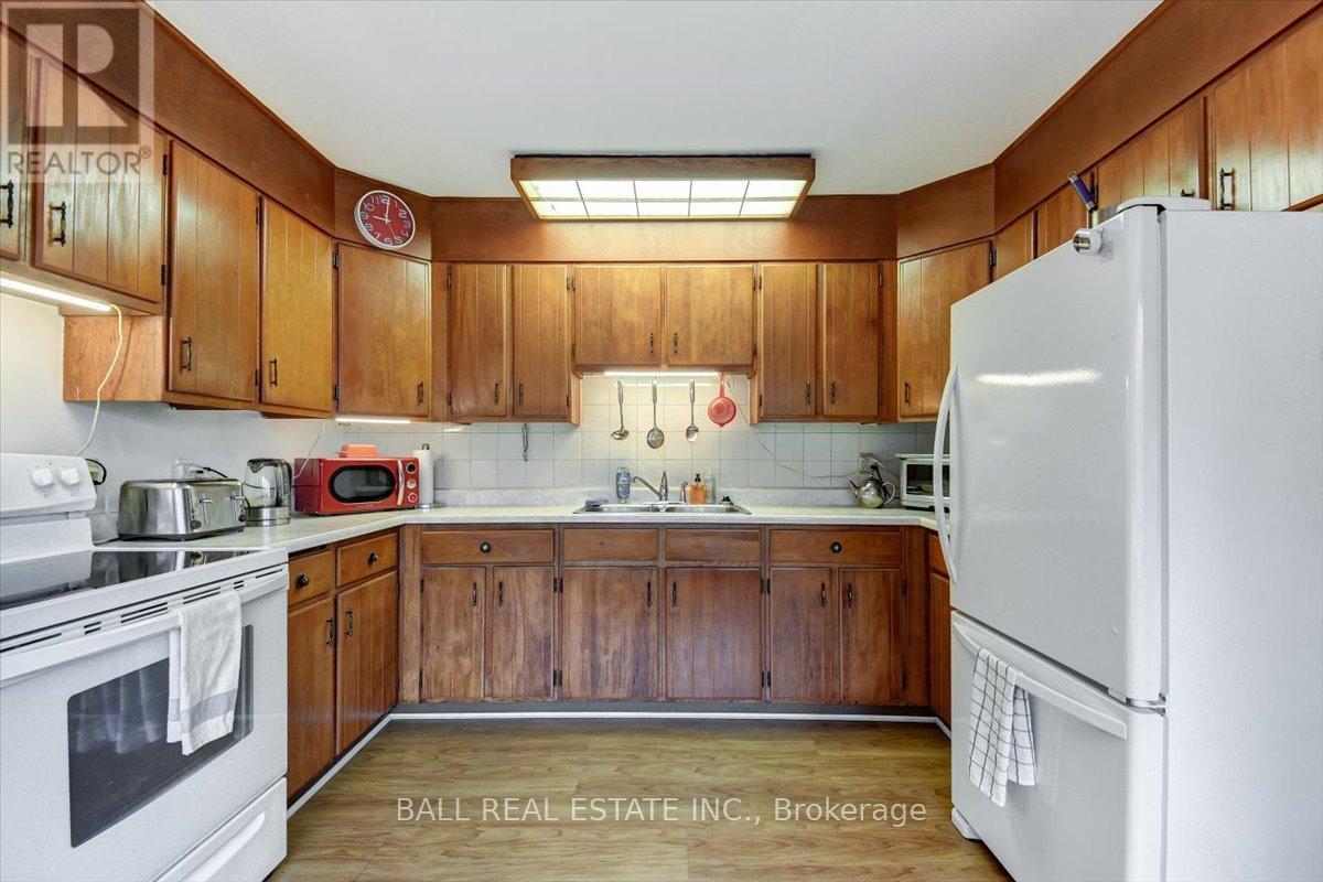 139 BRIDGE STREET W - 10