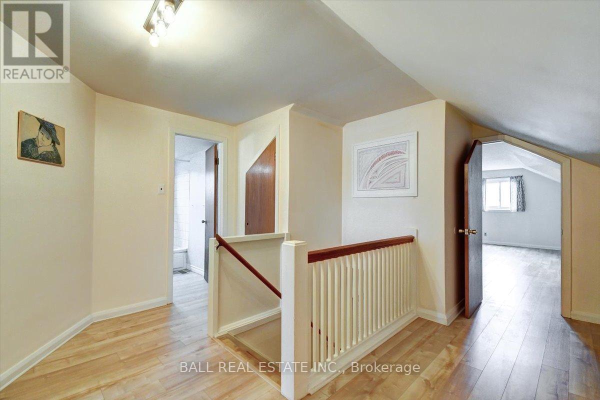 139 BRIDGE STREET W - 35