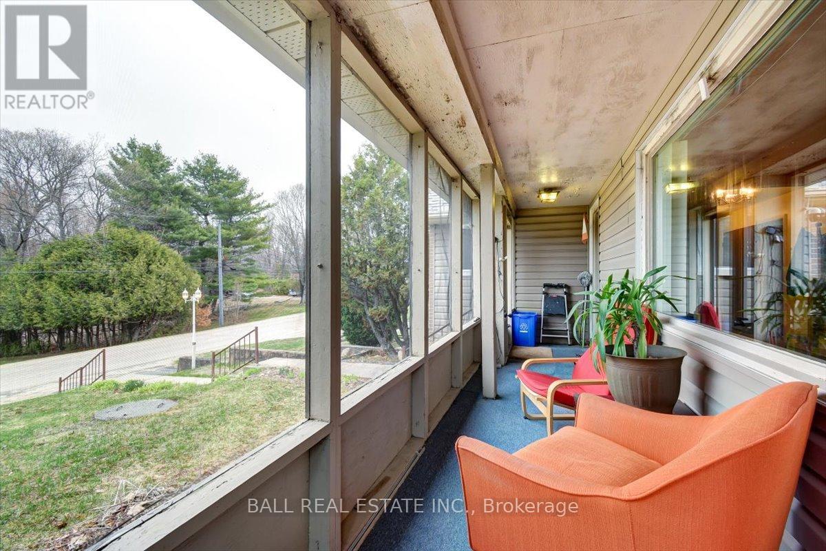 139 BRIDGE STREET W - 7