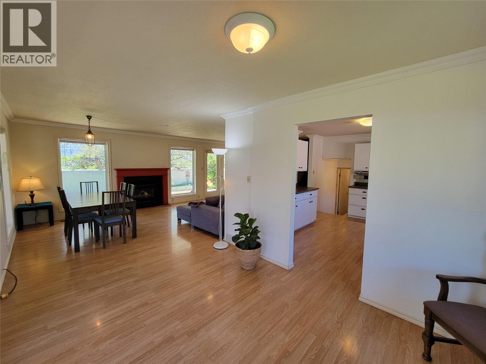 2626 Highway 3, Keremeos