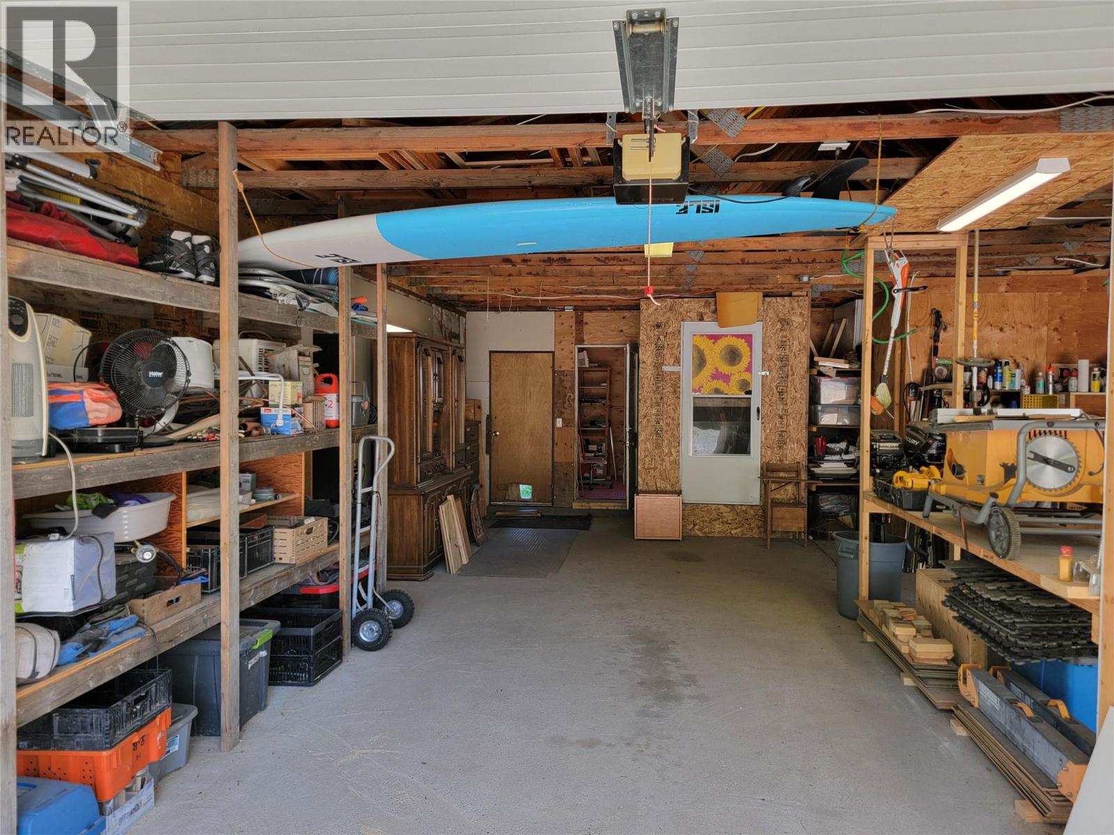 2626 Highway 3, Keremeos
