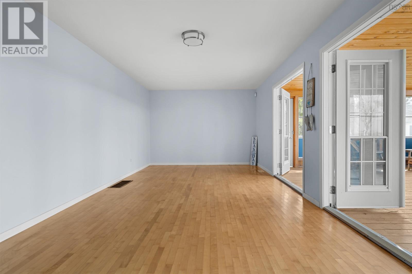 Property 11 of 49 of 6143 Little Harbour Road