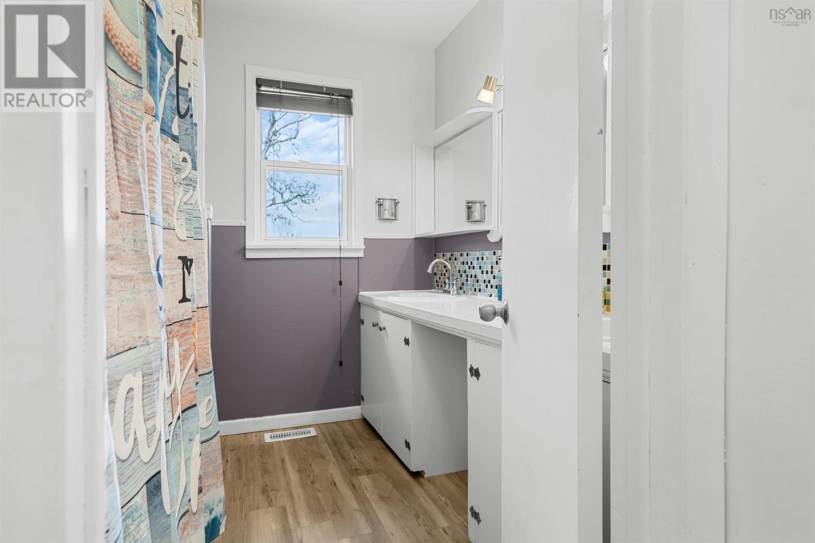 Property 19 of 49 of 6143 Little Harbour Road