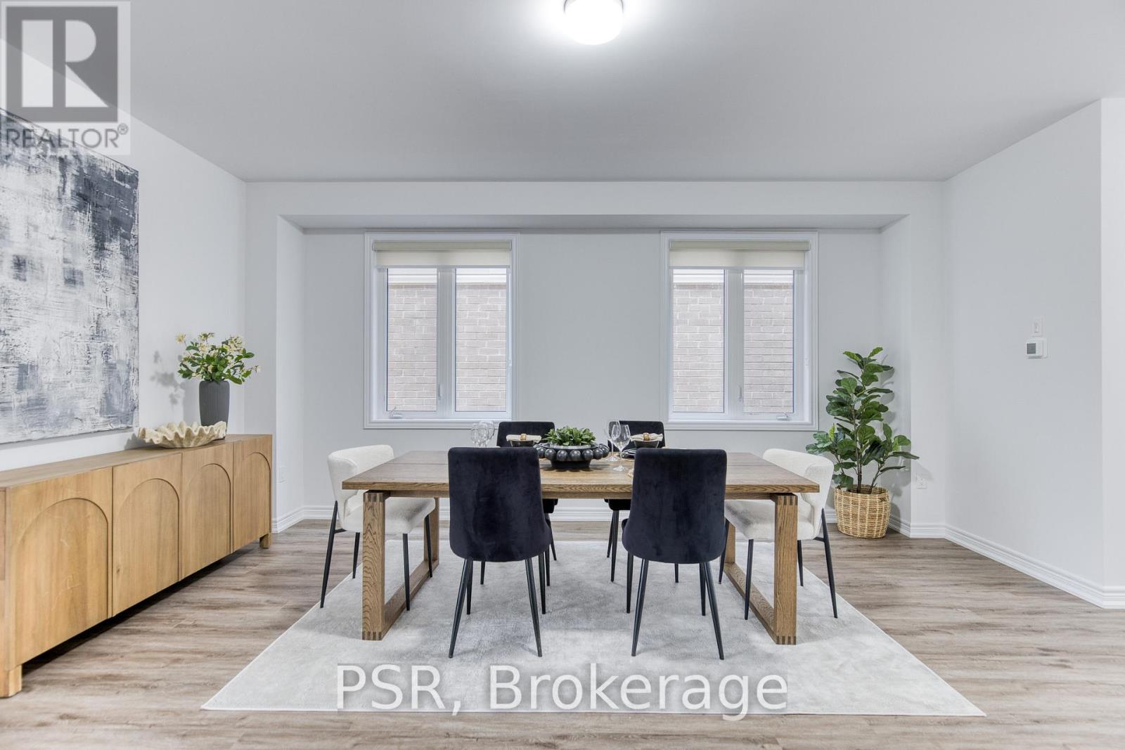 275 REA DRIVE - 11