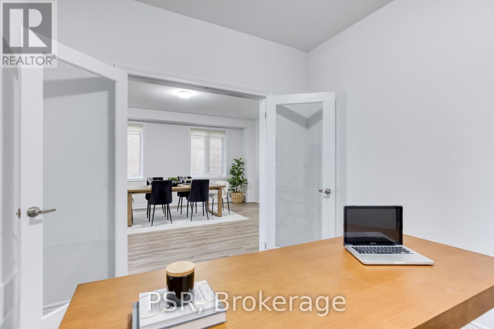275 REA DRIVE - 17