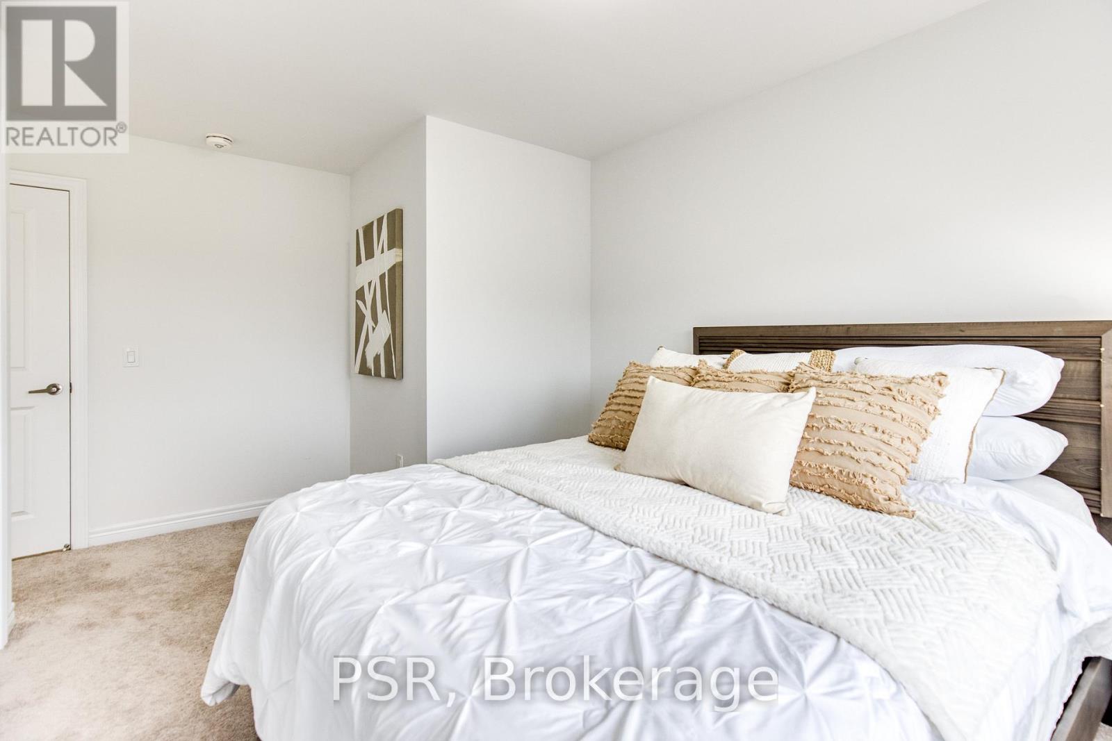 275 REA DRIVE - 42