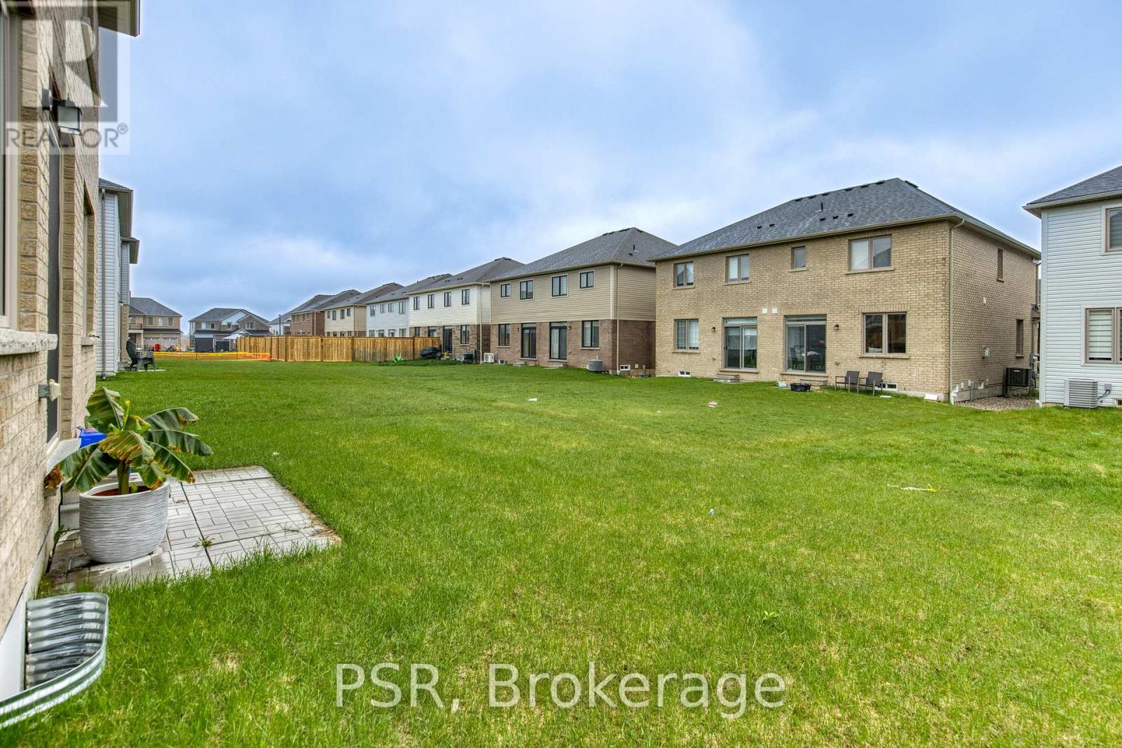 275 REA DRIVE - 46
