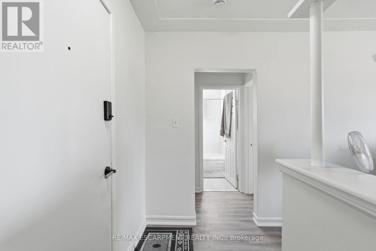 1254 FENNELL AVENUE E - 18