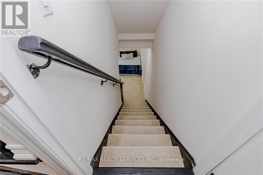 172 BECKVIEW DRIVE - 40