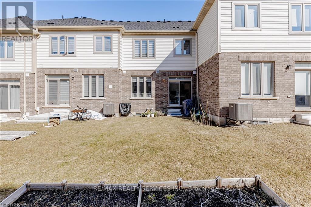 172 BECKVIEW DRIVE - 45