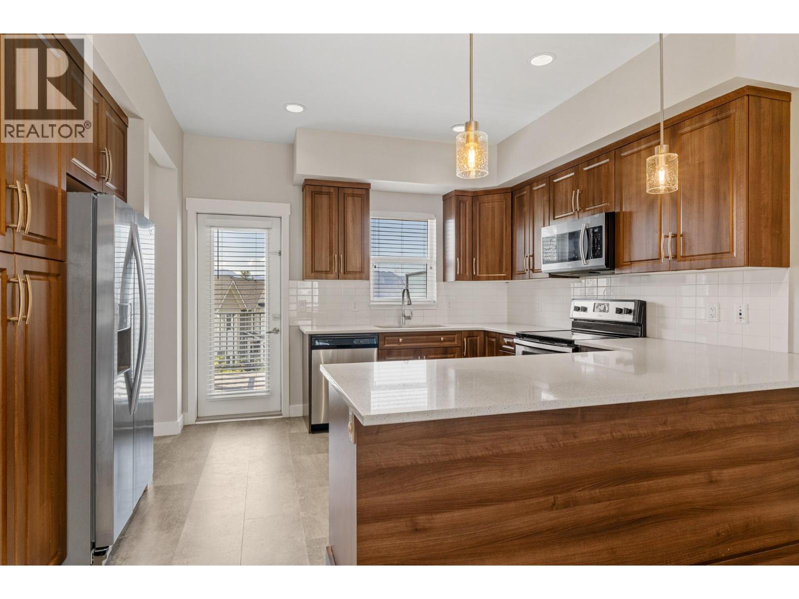 60 2490 Tuscany Drive, West Kelowna