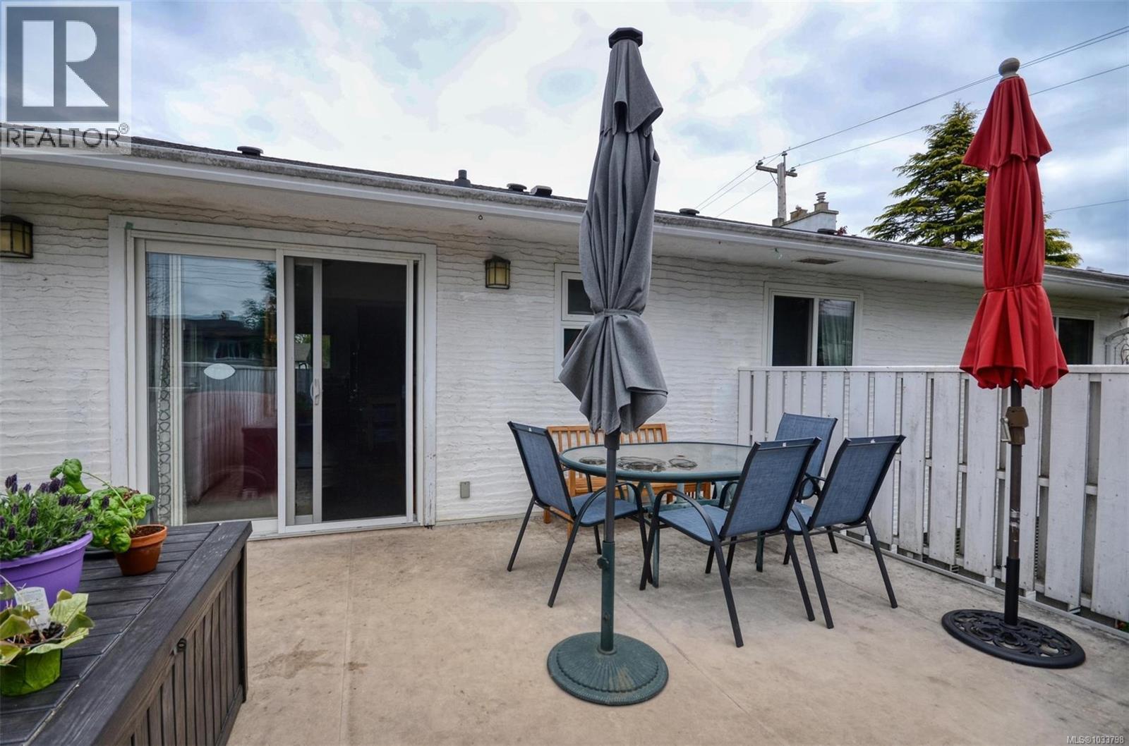  1809 Laval Avenue, Saanich