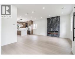 1 5953 Winch Street, Burnaby, BC V5B2L1 Photo 10