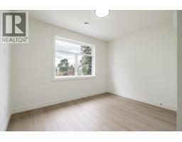 1 5953 Winch Street, Burnaby, BC V5B2L1 Photo 12