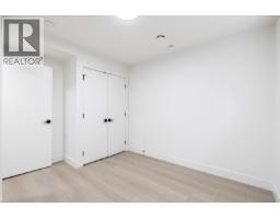 1 5953 Winch Street, Burnaby, BC V5B2L1 Photo 16