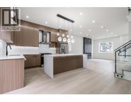 1 5953 Winch Street, Burnaby, BC V5B2L1 Photo 9
