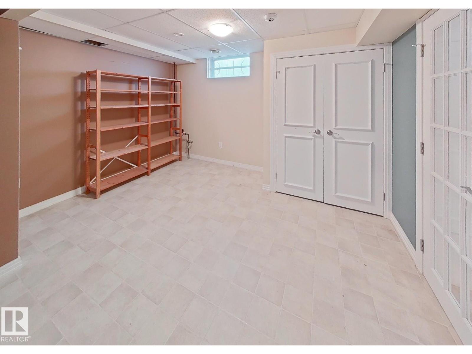 9624 75 ST NW - 22
