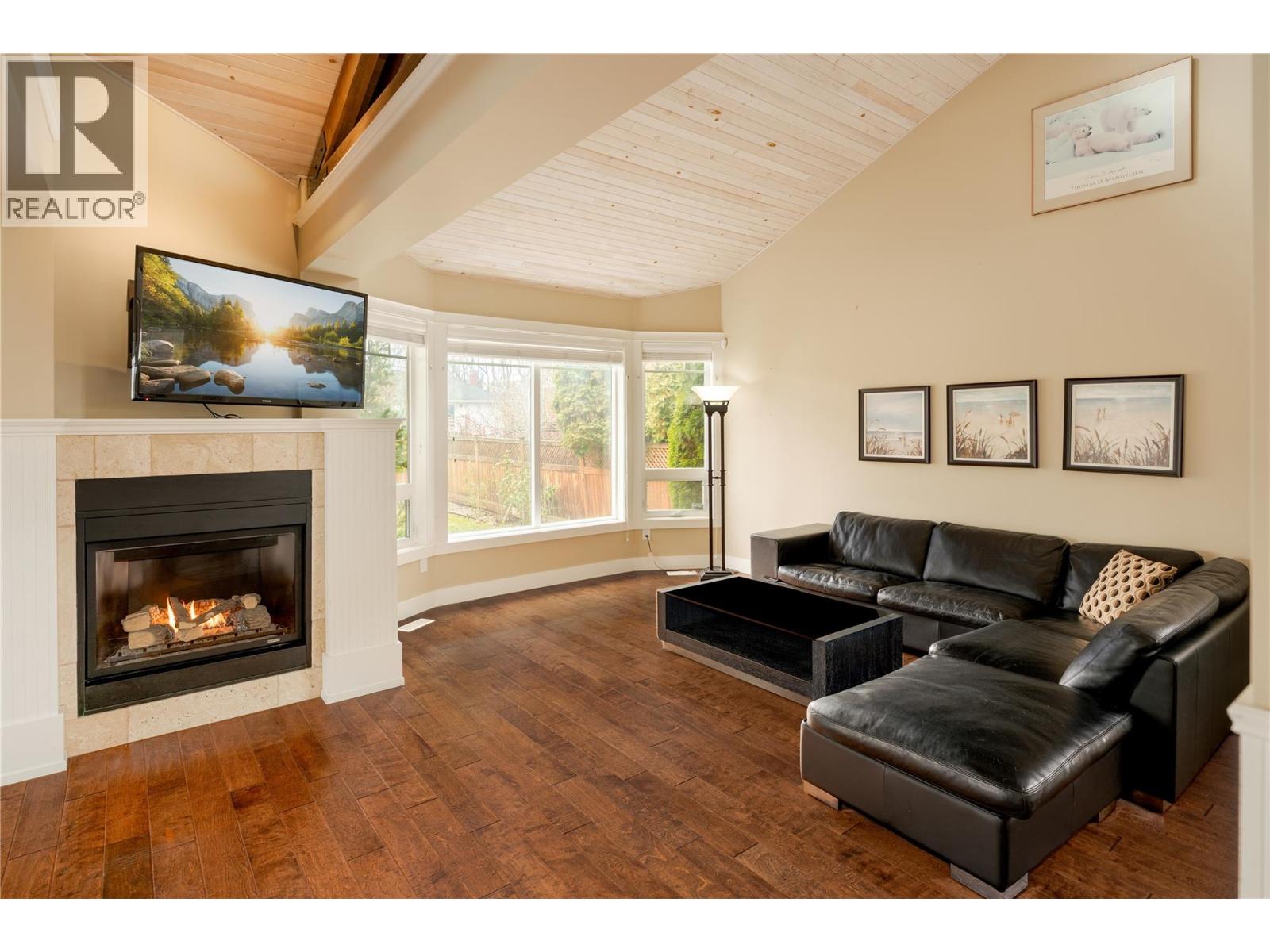 451 Cadder Avenue - 13
