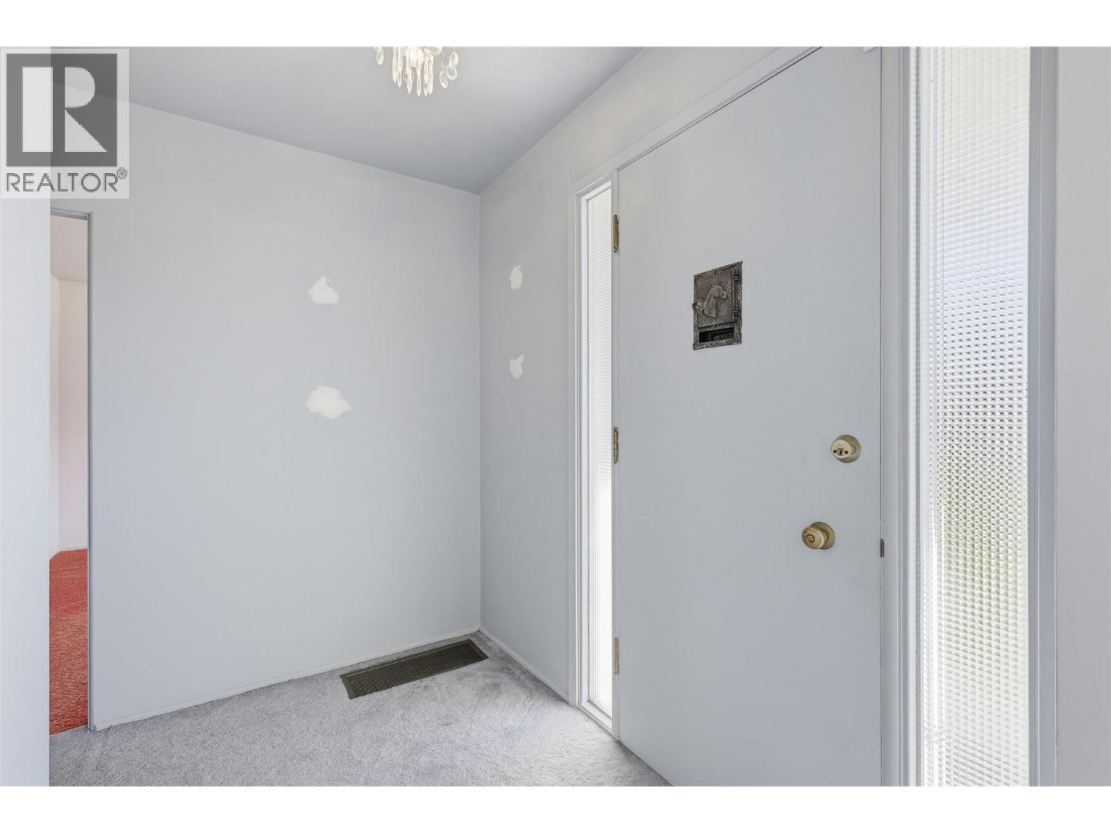 465 Linden Avenue - 4