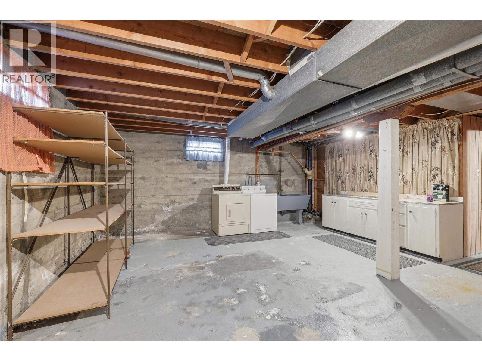 465 Linden Avenue - 34