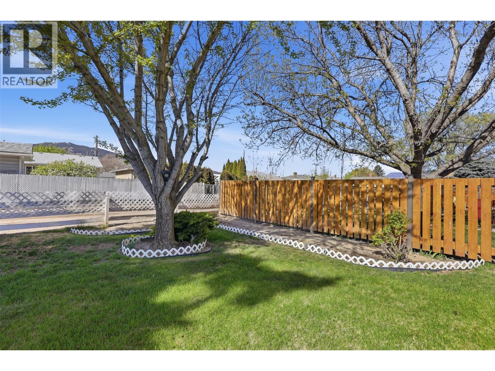 465 Linden Avenue - 39
