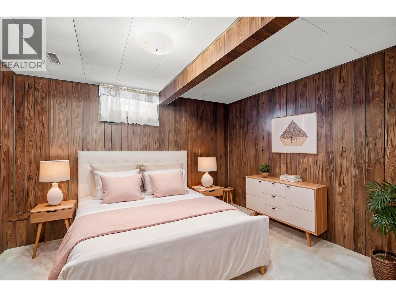 465 Linden Avenue - 29