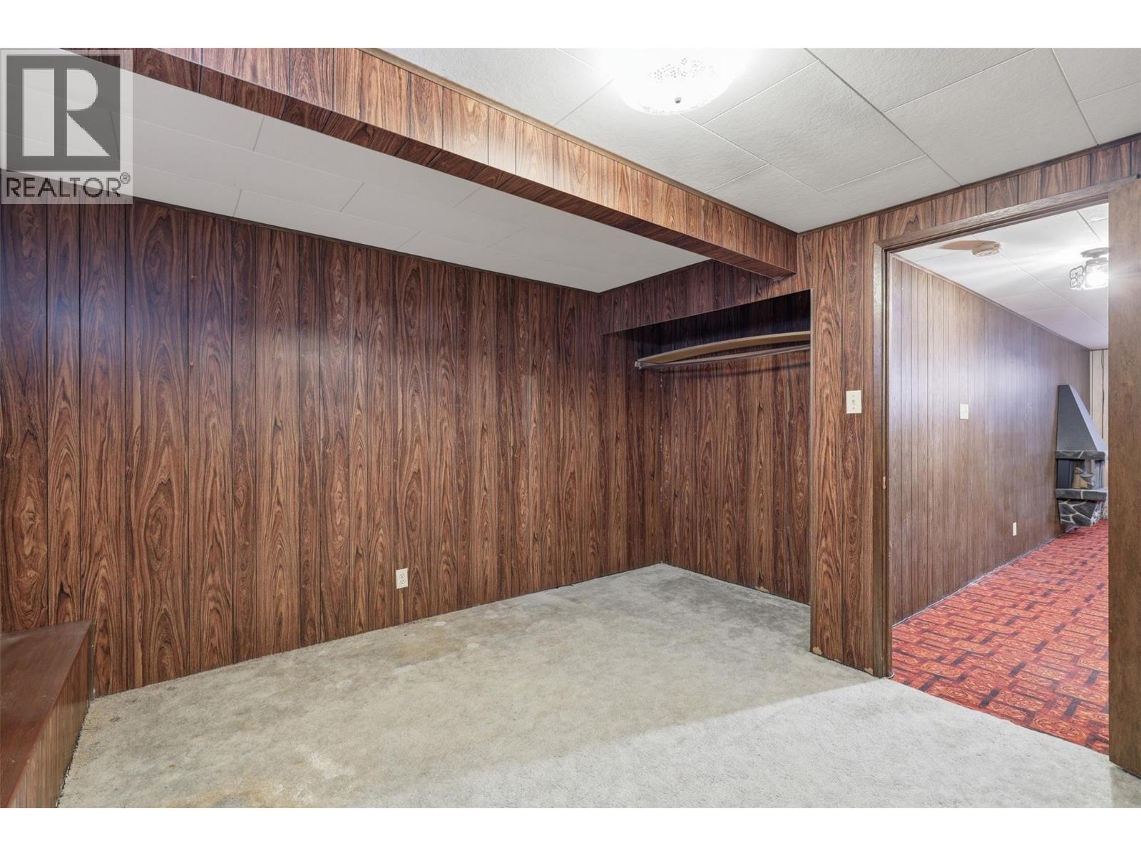 465 Linden Avenue - 31
