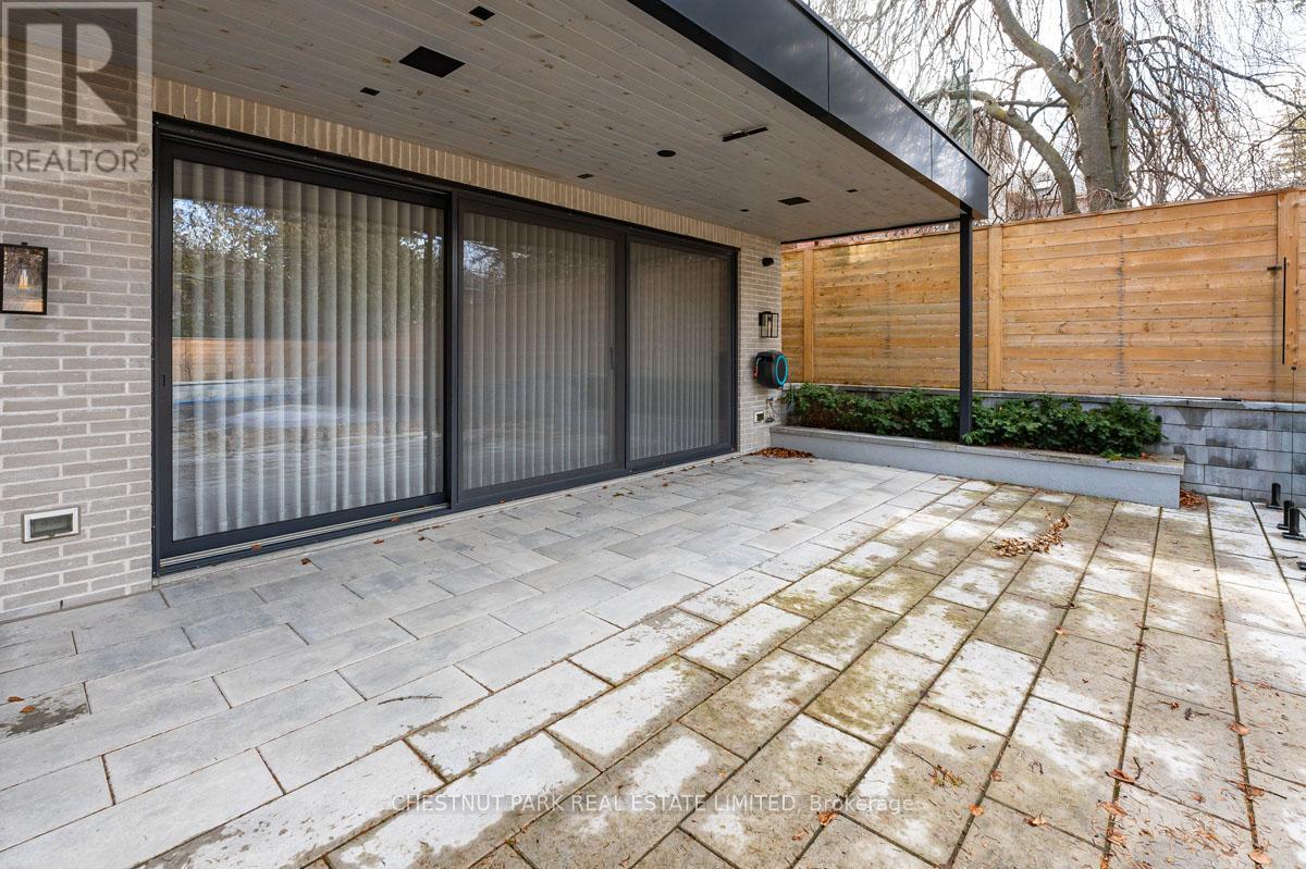 232 SNOWDON AVENUE - 43