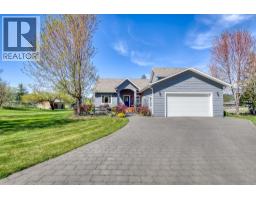  3990 June Springs Road, Kelowna