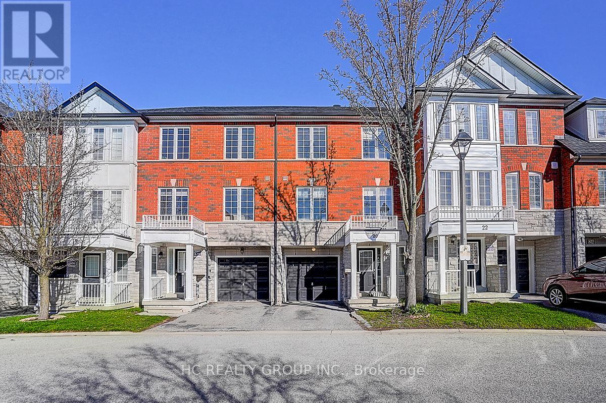 20 PRINCE CHARLES WAY - 2
