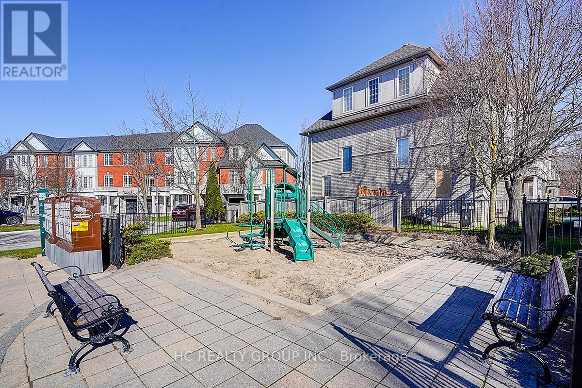 20 PRINCE CHARLES WAY - 40