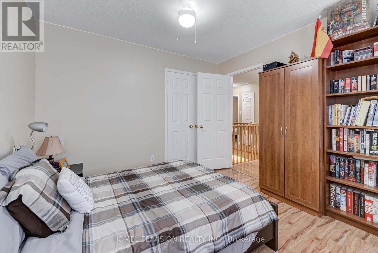55 ETHERINGTON CRESCENT - 31