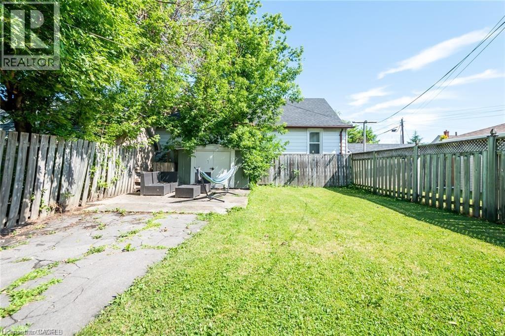 15 DELAWARE Street, St. Catharines, Ontario, L2M5L9 — Photo 10