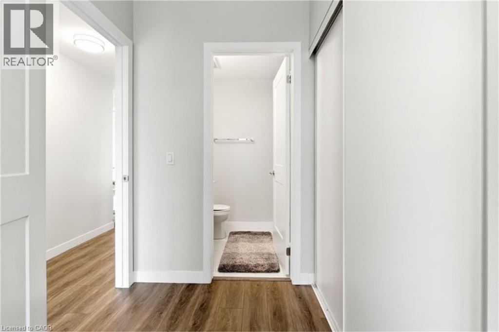 #2302 15 QUEEN Street S - 15