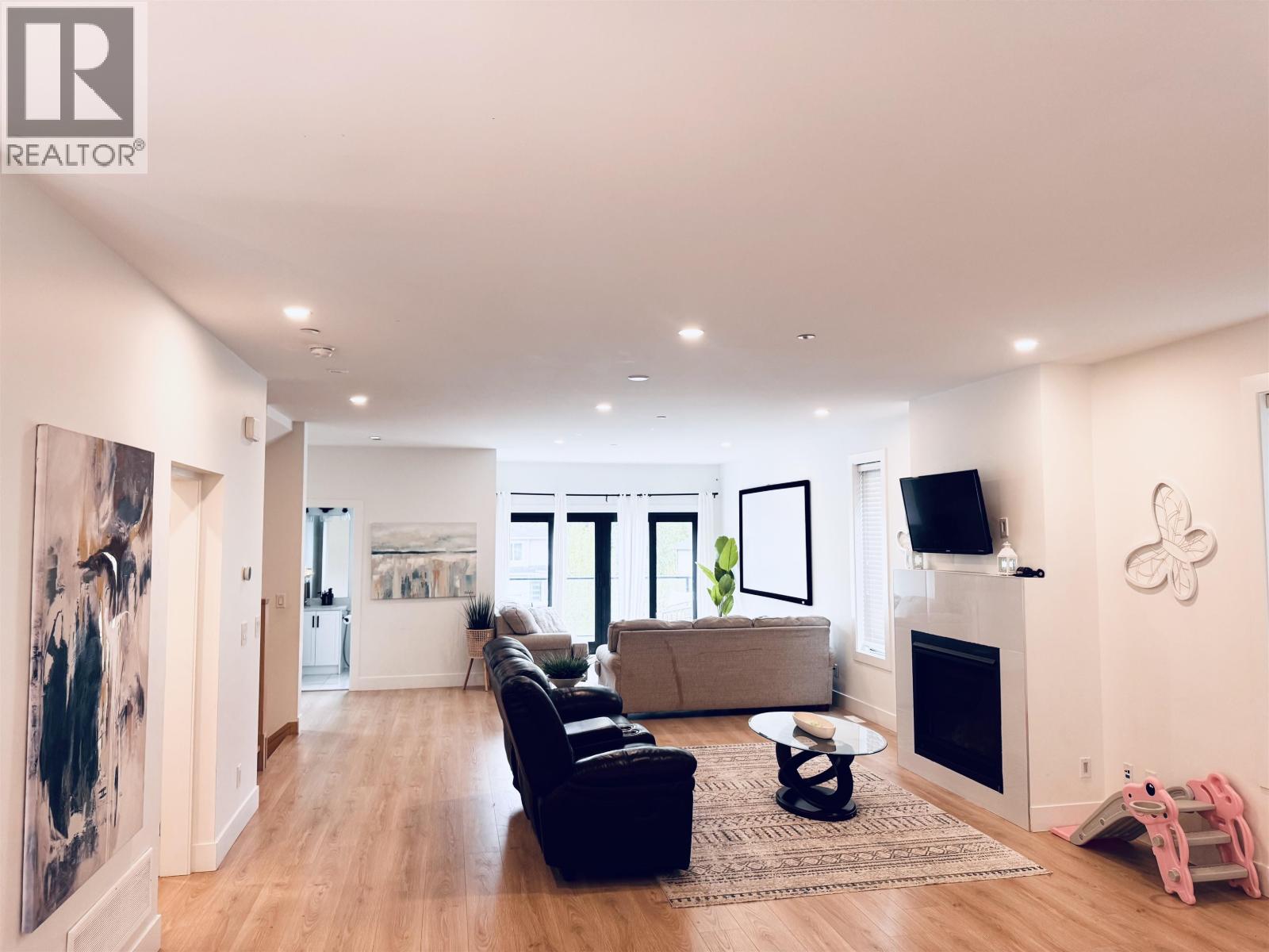 23049 SE 134 LOOP