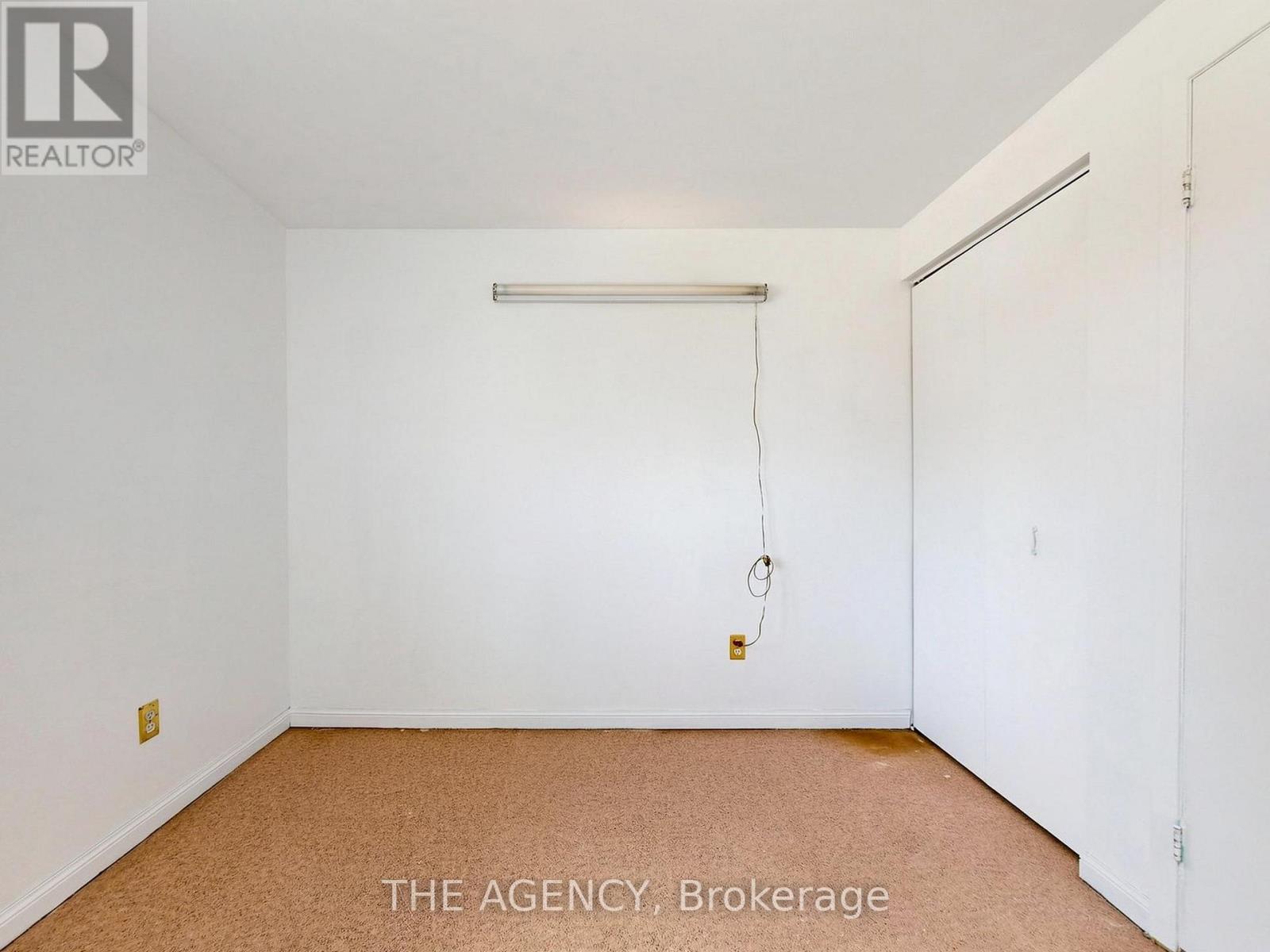 ##33 1559 ALBION ROAD - 13
