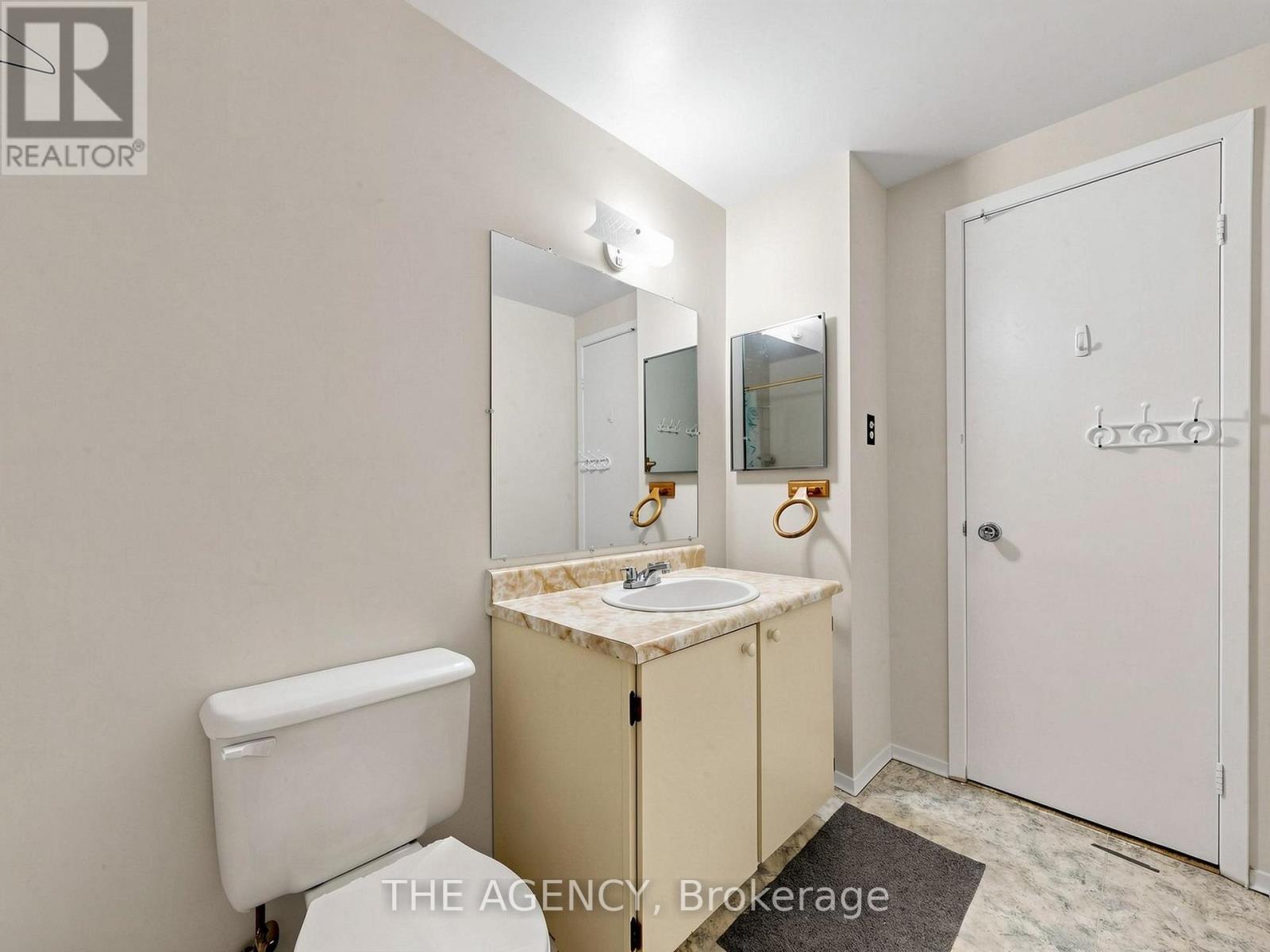 ##33 1559 ALBION ROAD - 15