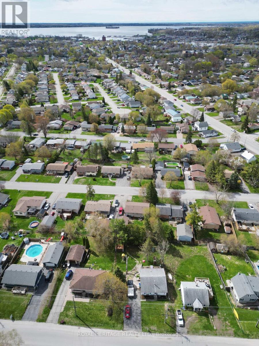 15 KIDD AVENUE - 47