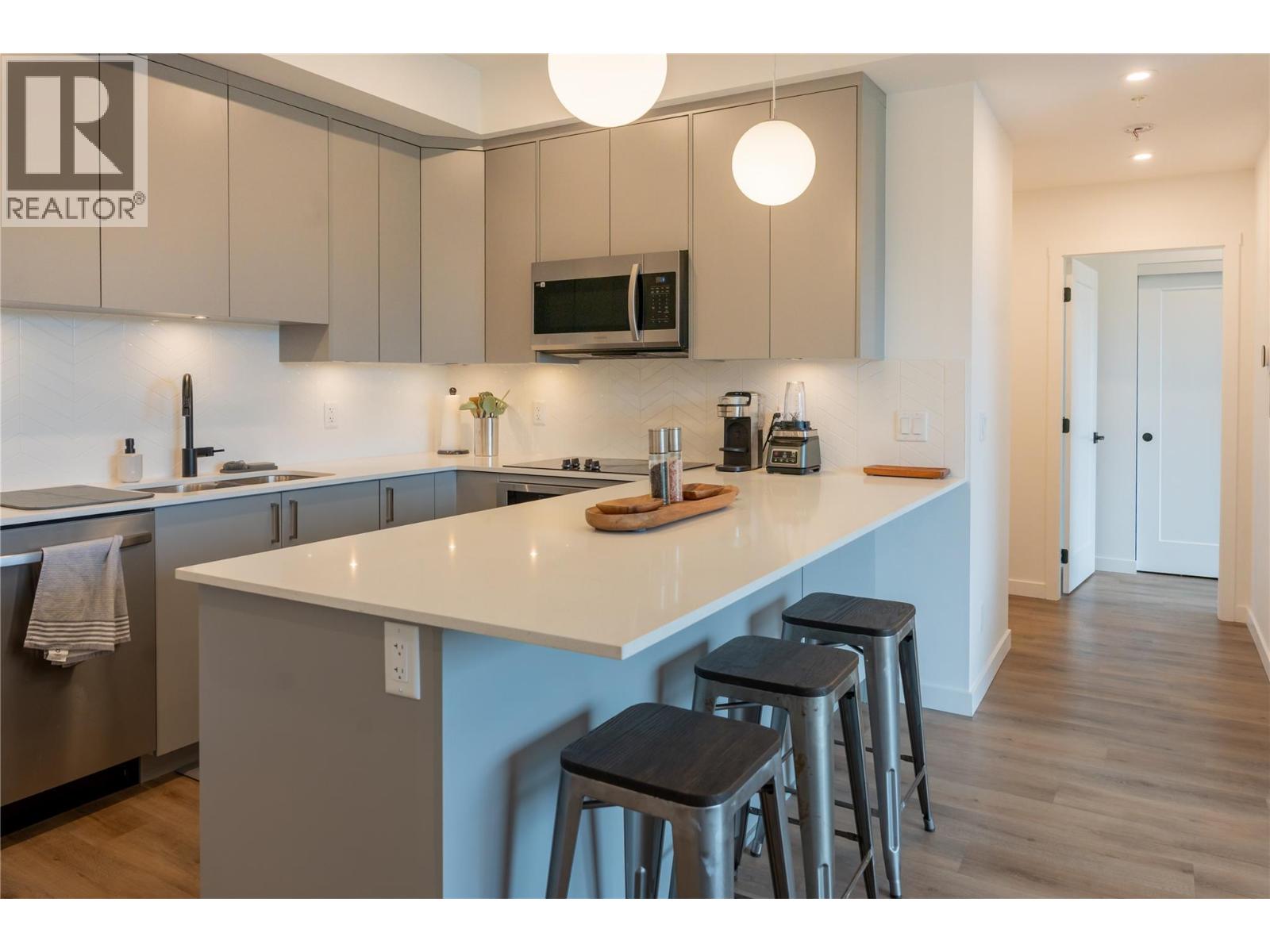 514 1301 Belaire Avenue, Kelowna
